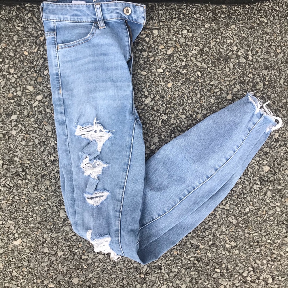 High-rise American Eagle jeans